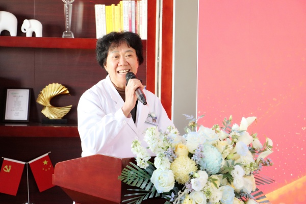 �ж�ͬ�У������ഫ | ������ά����ҽԺ�����Ѹж���л��Բ���չ�